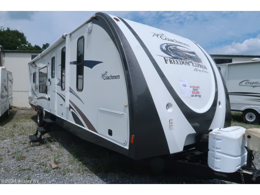 Used 2013 Coachmen Freedom Express Deep Slide 304 RKDS available in Duncansville, Pennsylvania
