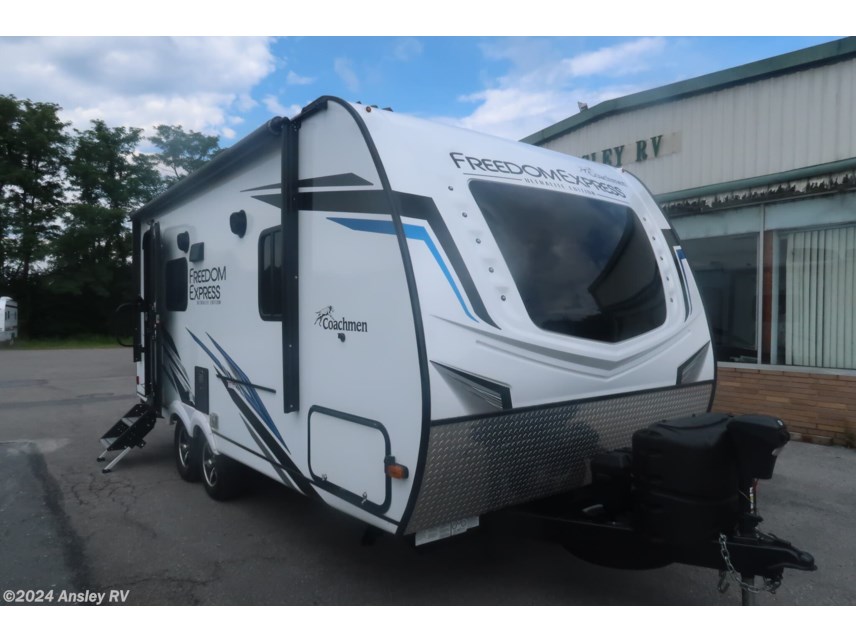 Used 2022 Coachmen Freedom Express Ultra Lite 192RBS available in Duncansville, Pennsylvania