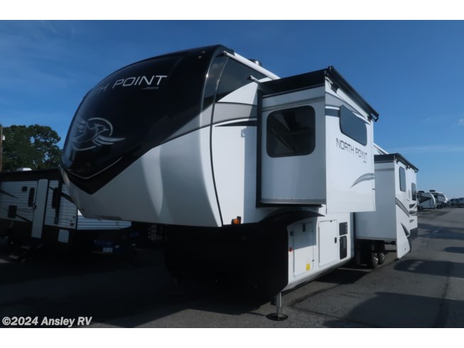 2024 North Point 377RLBH by Jayco from Ansley RV in Duncansville, Pennsylvania