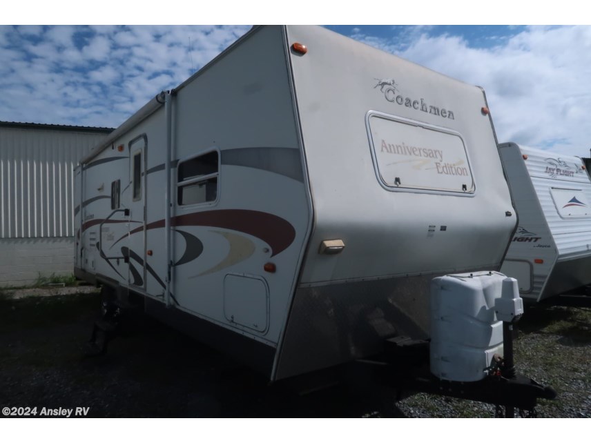 Used 2005 Coachmen Catalina 726RBS available in Duncansville, Pennsylvania