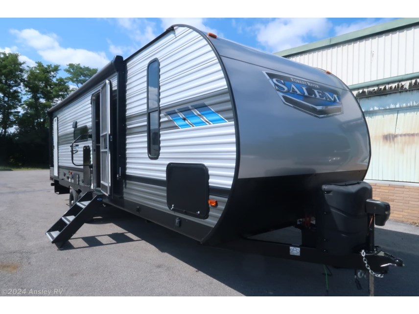 Used 2021 Forest River Salem 26DBUD available in Duncansville, Pennsylvania