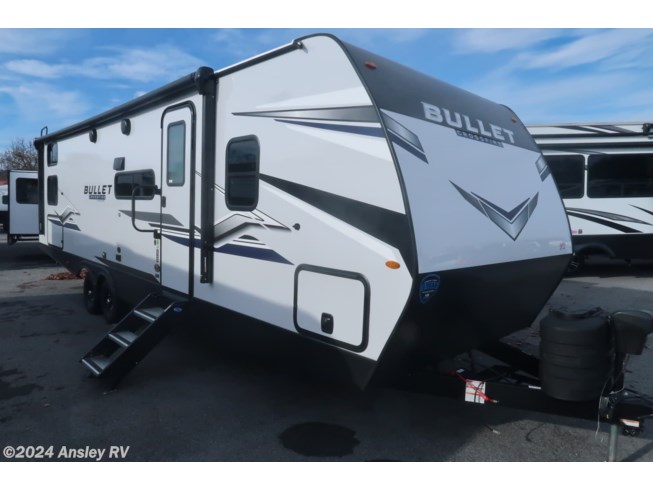 2024 Bullet Crossfire East 2870QB by Keystone from Ansley RV in Duncansville, Pennsylvania