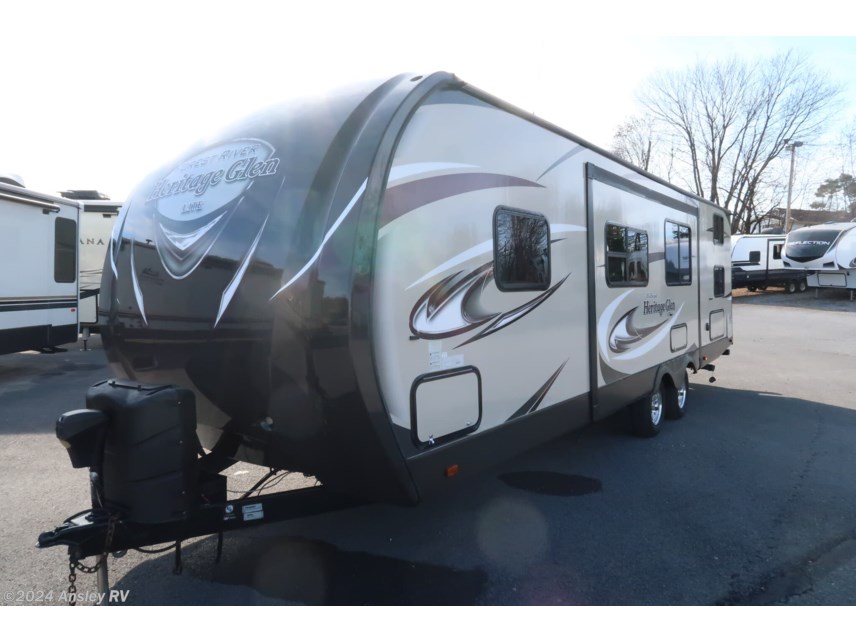 Used 2016 Forest River Wildwood Heritage Glen Hyper-Lyte 27BHHL available in Duncansville, Pennsylvania