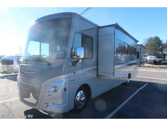 2022 Winnebago Adventurer 36Z - Used Class A For Sale by Ansley RV in Duncansville, Pennsylvania