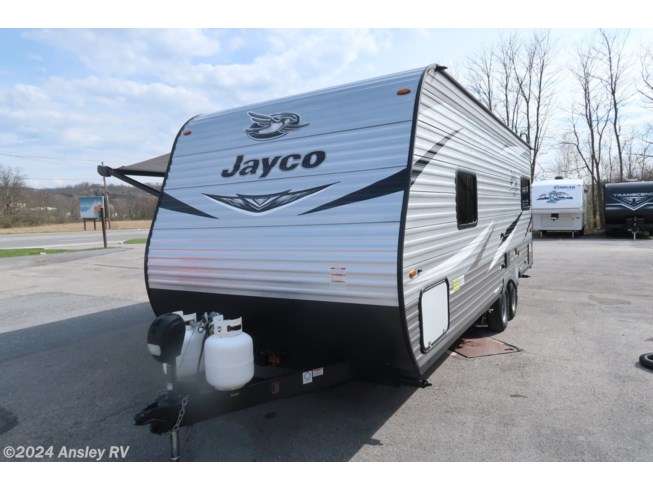 2021 Jay Flight SLX 8 212QB by Jayco from Ansley RV in Duncansville, Pennsylvania