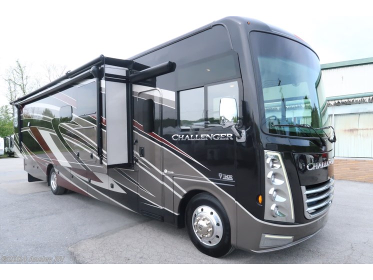 Used 2022 Thor Motor Coach Challenger 37FH available in Duncansville, Pennsylvania