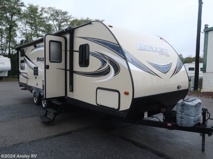 Used 2017 Keystone Bullet  277BHS available in Duncansville, Pennsylvania