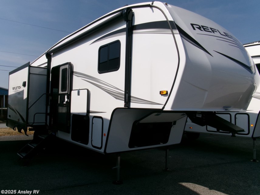 New 2025 Grand Design Reflection 100 Series 28RL available in Duncansville, Pennsylvania