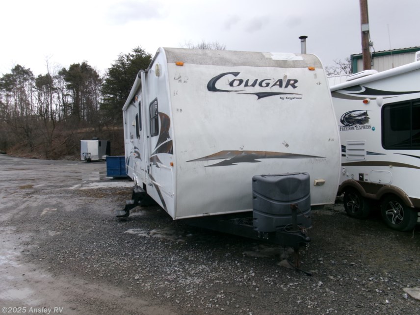 Used 2007 Keystone Cougar 304BHS available in Duncansville, Pennsylvania