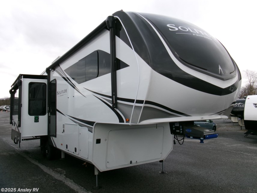 New 2025 Grand Design Solitude 310GK available in Duncansville, Pennsylvania