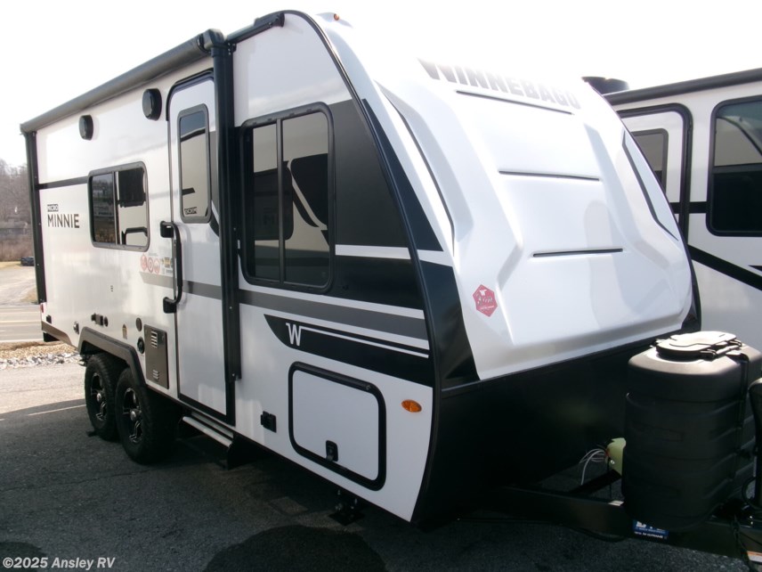 New 2025 Winnebago Micro Minnie 1800BH available in Duncansville, Pennsylvania