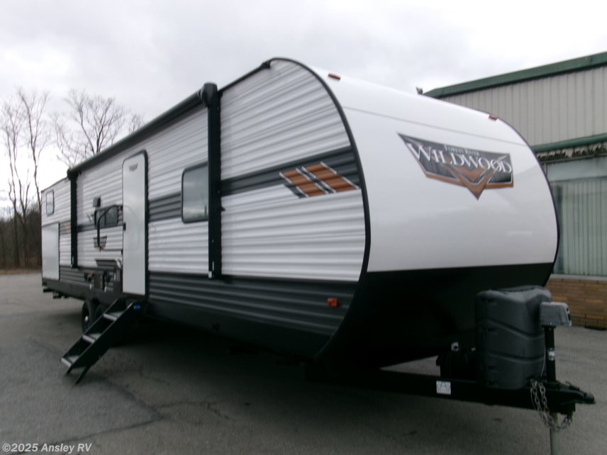 Used 2022 Forest River Wildwood 33TS available in Duncansville, Pennsylvania