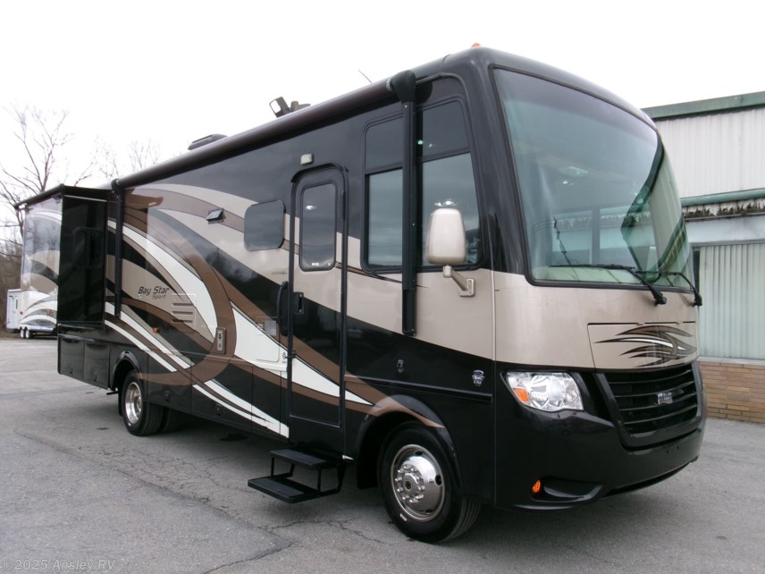 Used 2017 Newmar Bay Star Sport 2903 available in Duncansville, Pennsylvania