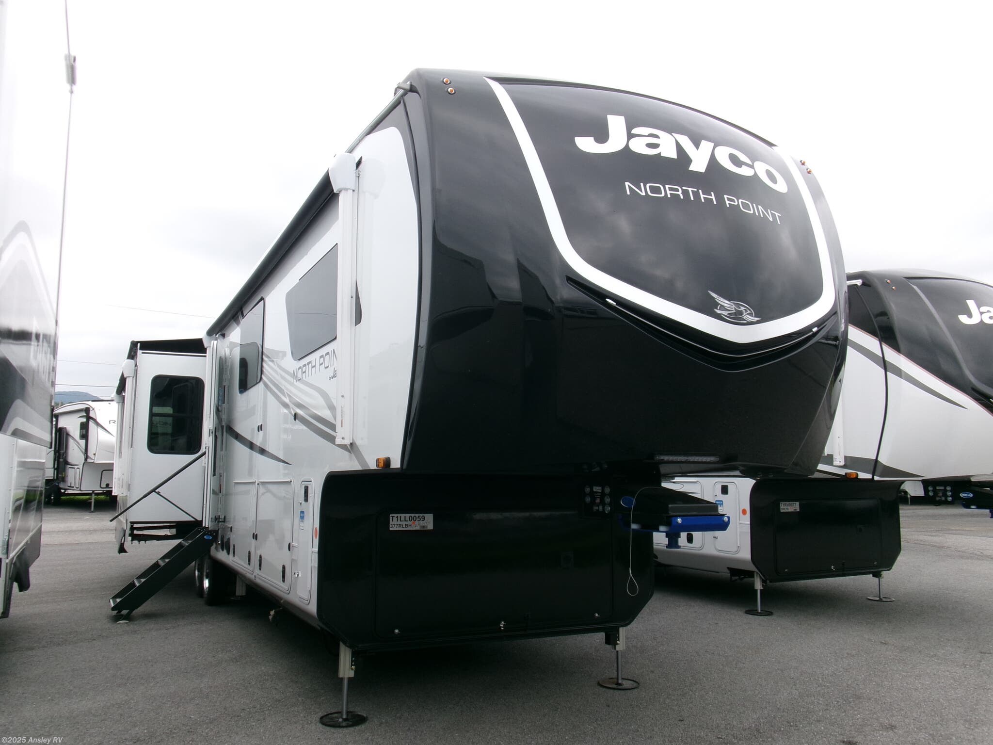 2026 Jayco North Point 377RLBH