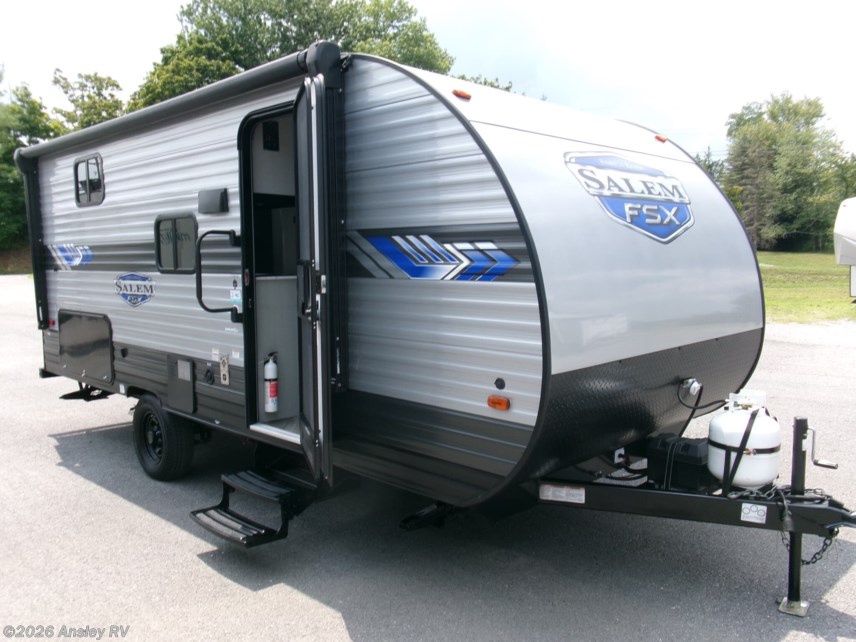 Used 2022 Forest River Salem FSX 178BHSK available in Duncansville, Pennsylvania