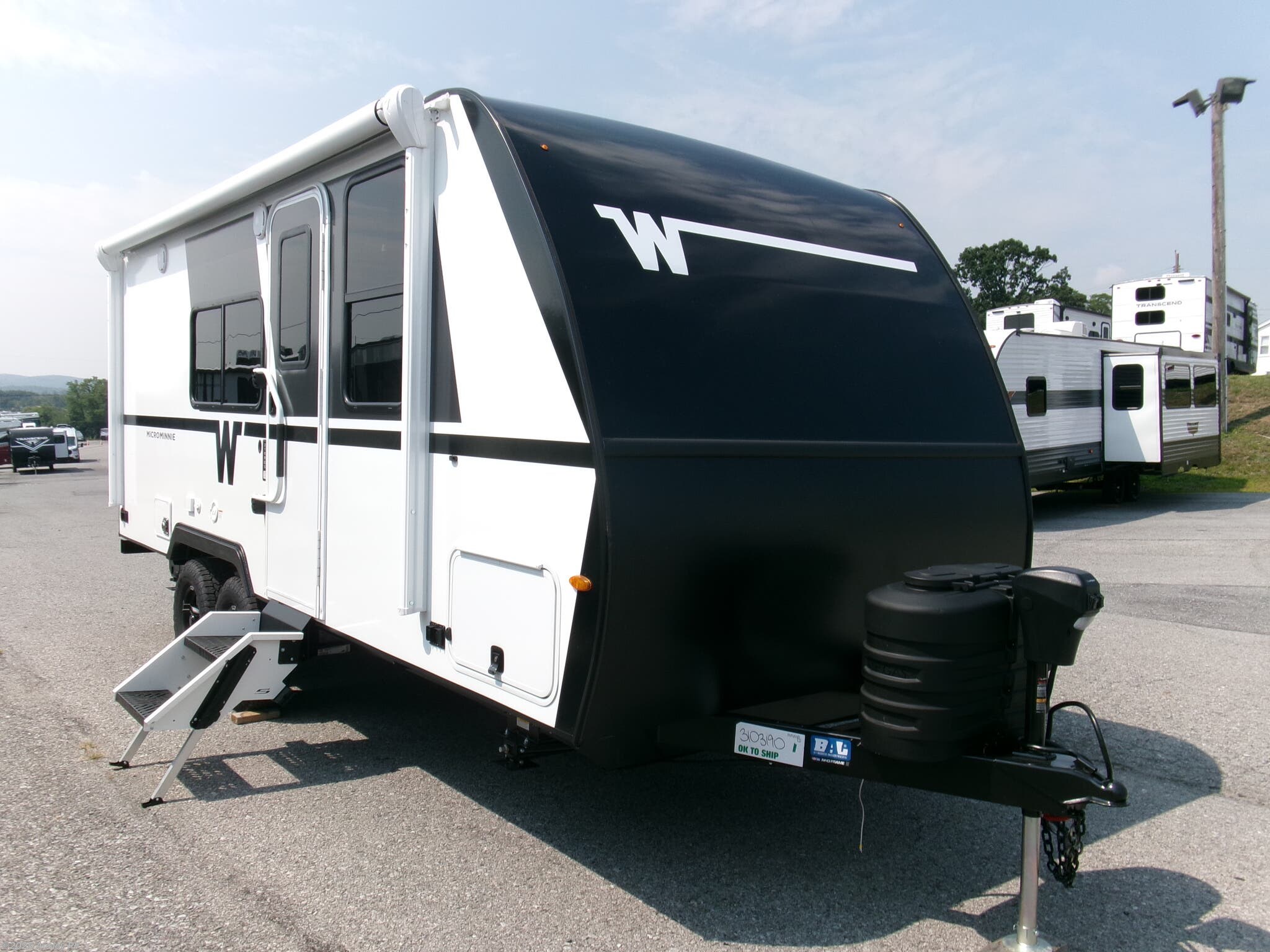 2026 Winnebago Micro Minnie 2108DS