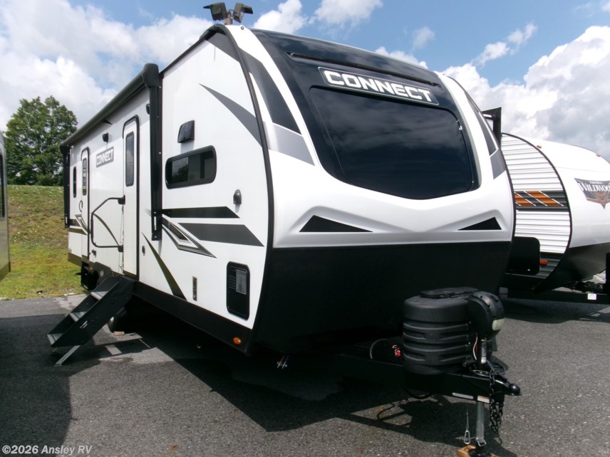 Used 2023 K-Z Connect C272FK available in Duncansville, Pennsylvania