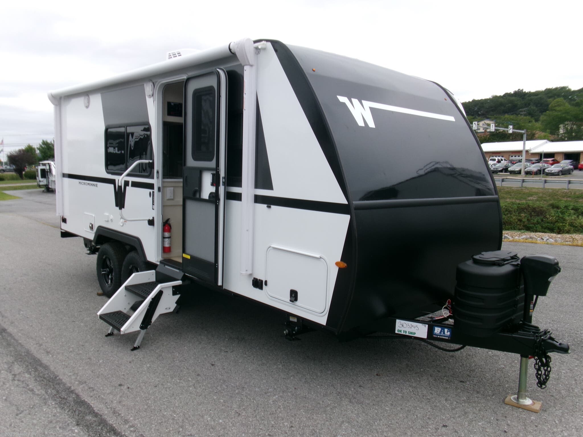 2026 Winnebago Micro Minnie 2108TB