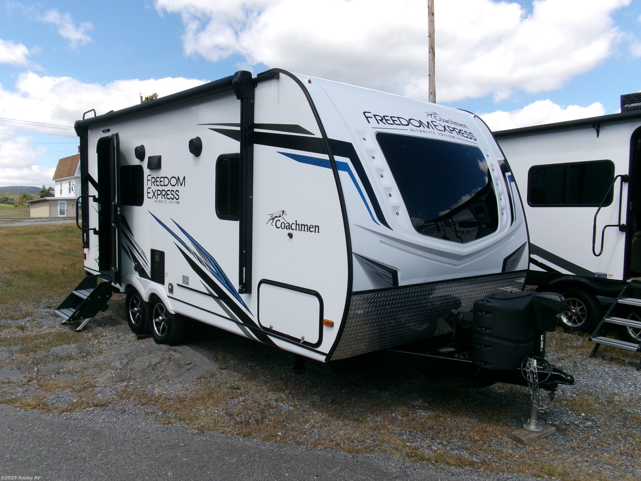 2023 Coachmen Freedom Express Ultra Lite 192RBS