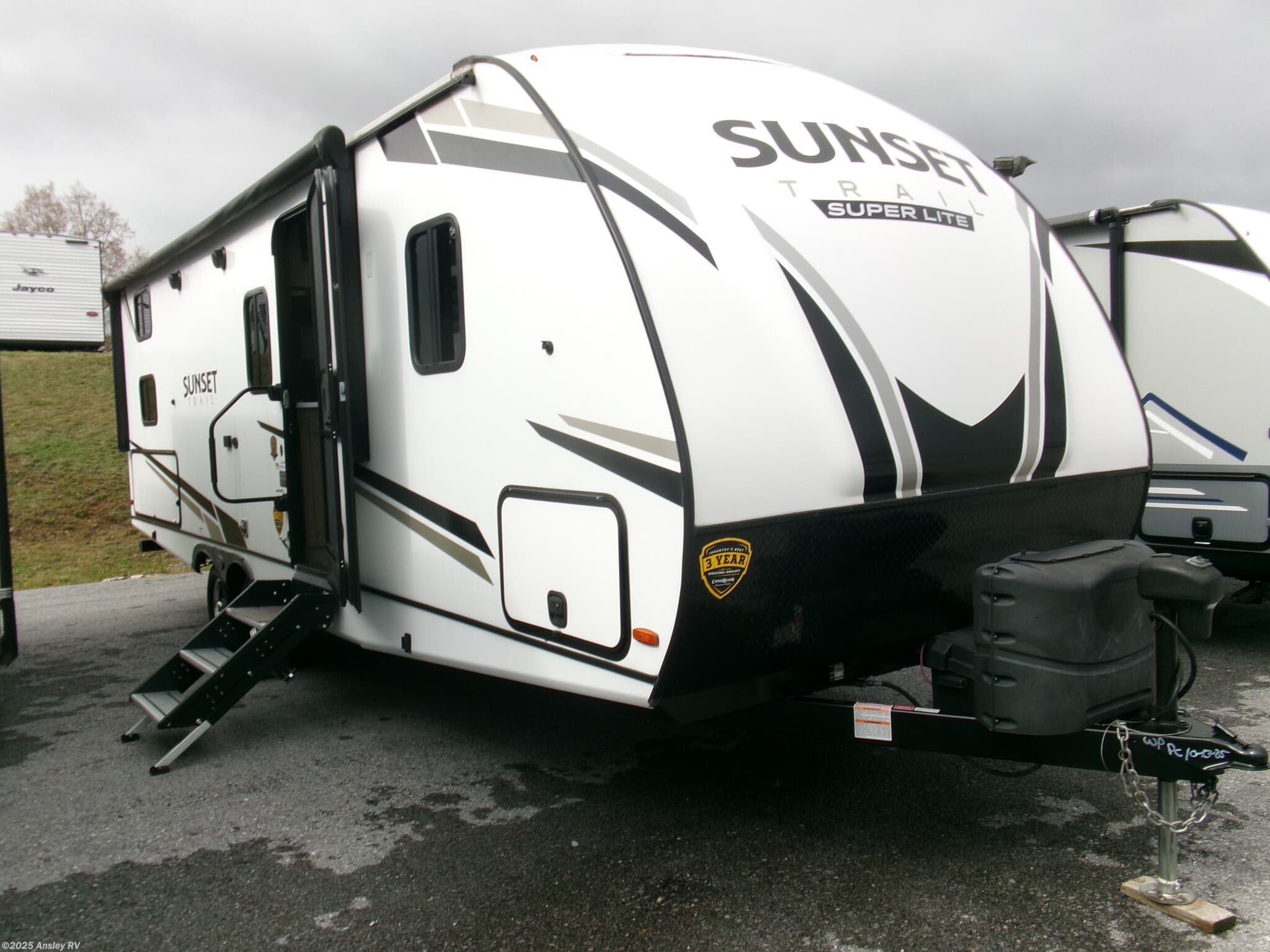 2022 CrossRoads Sunset Trail Super Lite 242BH