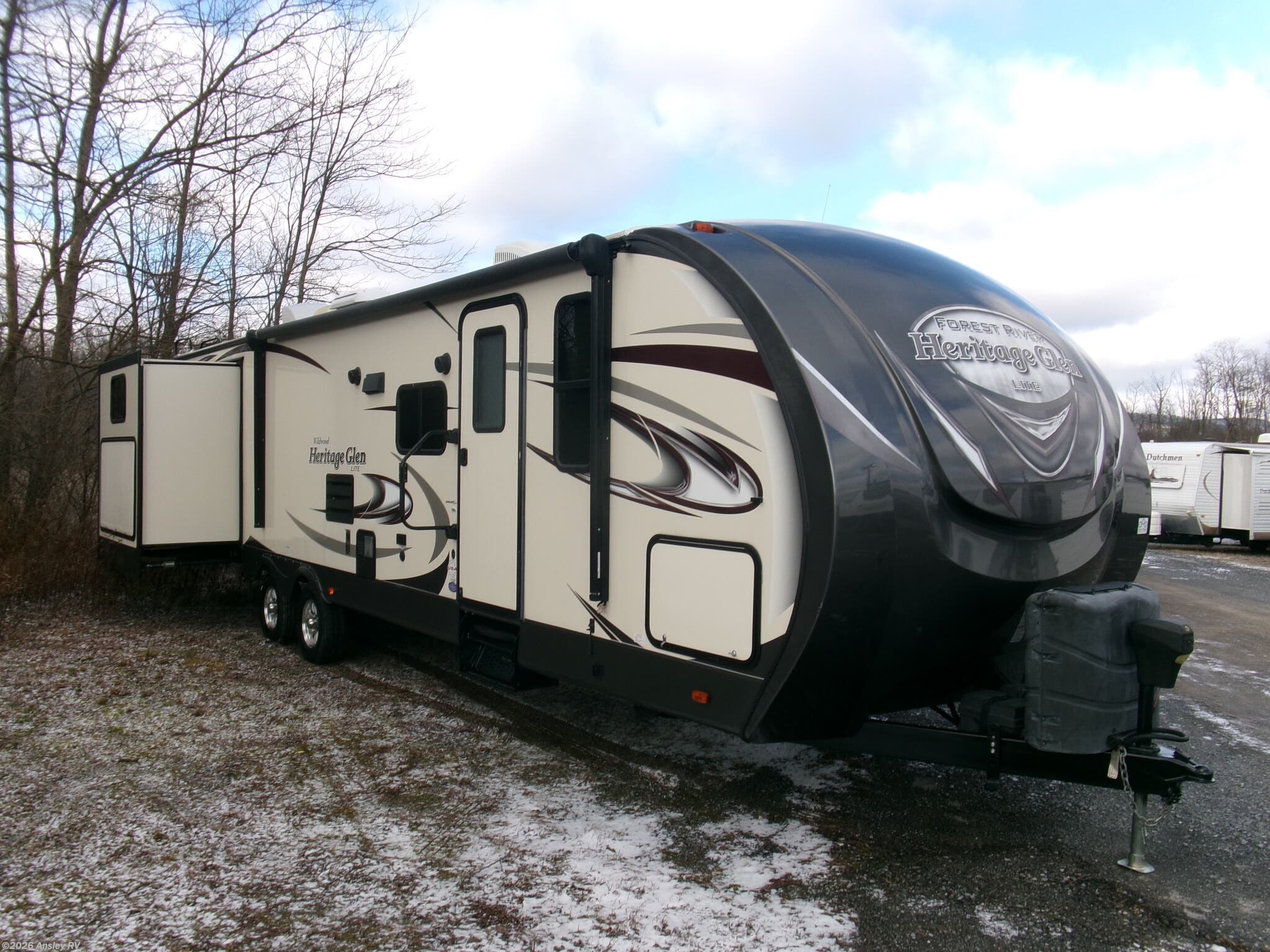 2016 Forest River Wildwood Heritage Glen 311QB