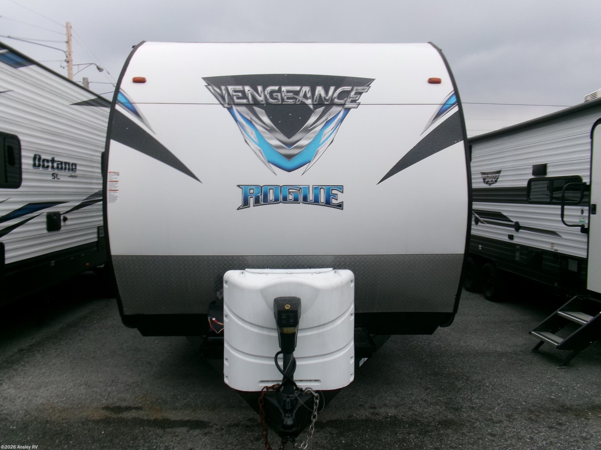 2019 Forest River Vengeance Rogue 25V - Used Toy Hauler For Sale by Ansley RV in Duncansville, Pennsylvania features Outside Entertainment Center, Stove Top Burner, Winch, Microwave, Smoke Detector