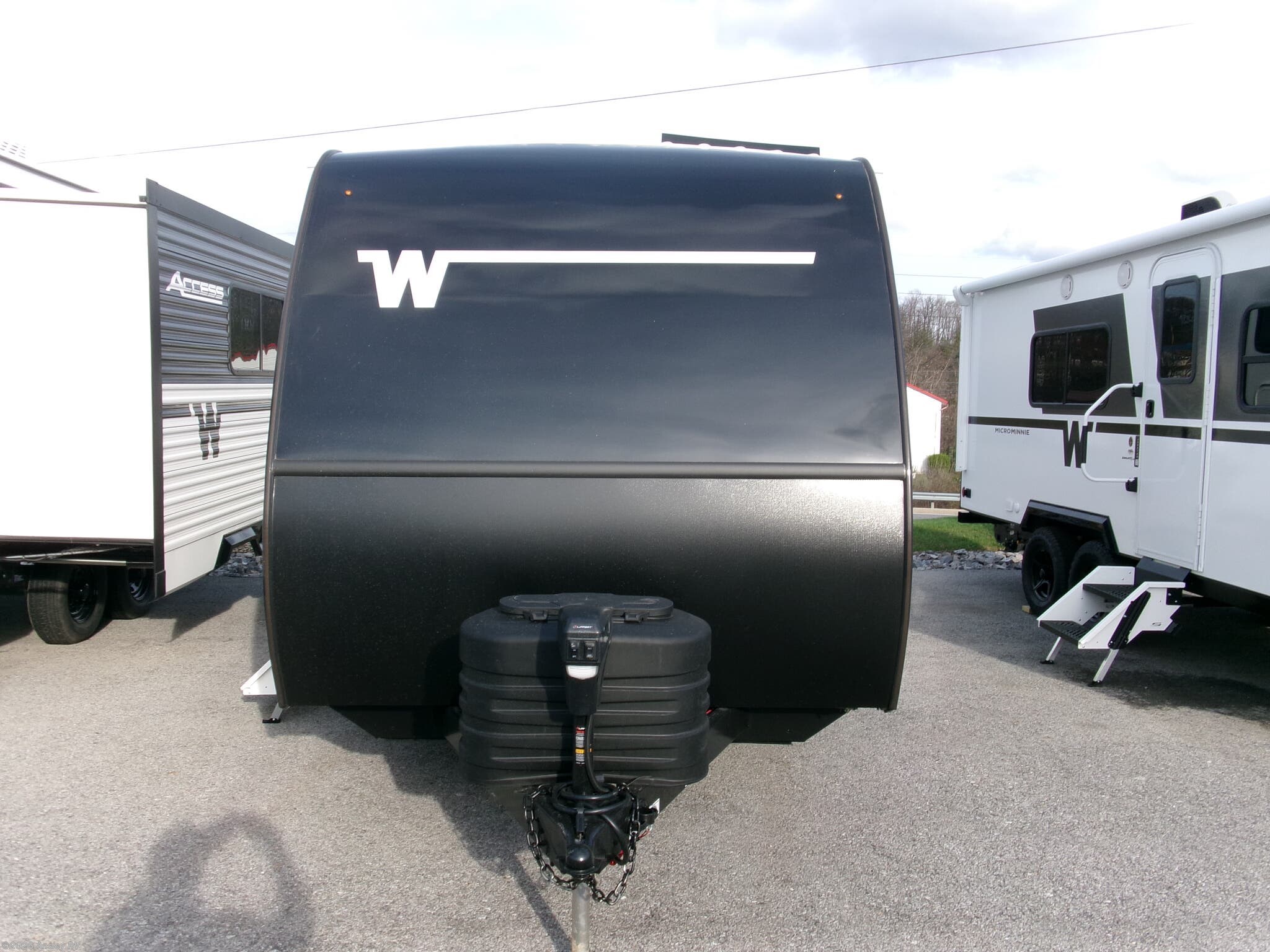 New 2026 Winnebago Micro Minnie 1800BH available in Duncansville, Pennsylvania