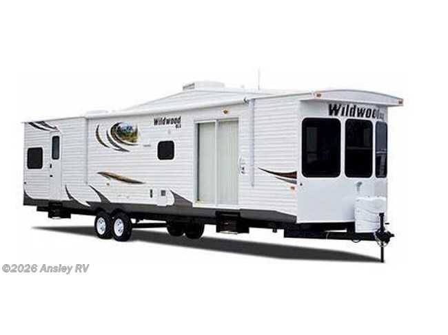 2013 Forest River Wildwood DLX 372REDS