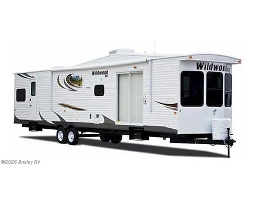 Used 2013 Forest River Wildwood DLX 372REDS available in Duncansville, Pennsylvania