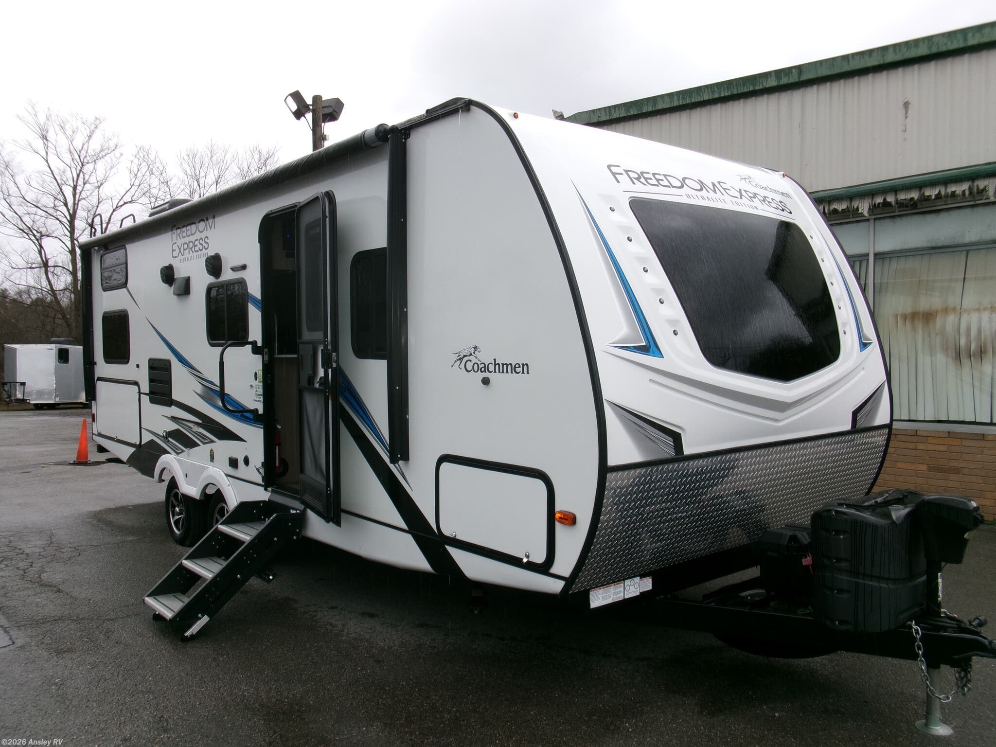 2021 Coachmen Freedom Express Ultra Lite 257 BHS