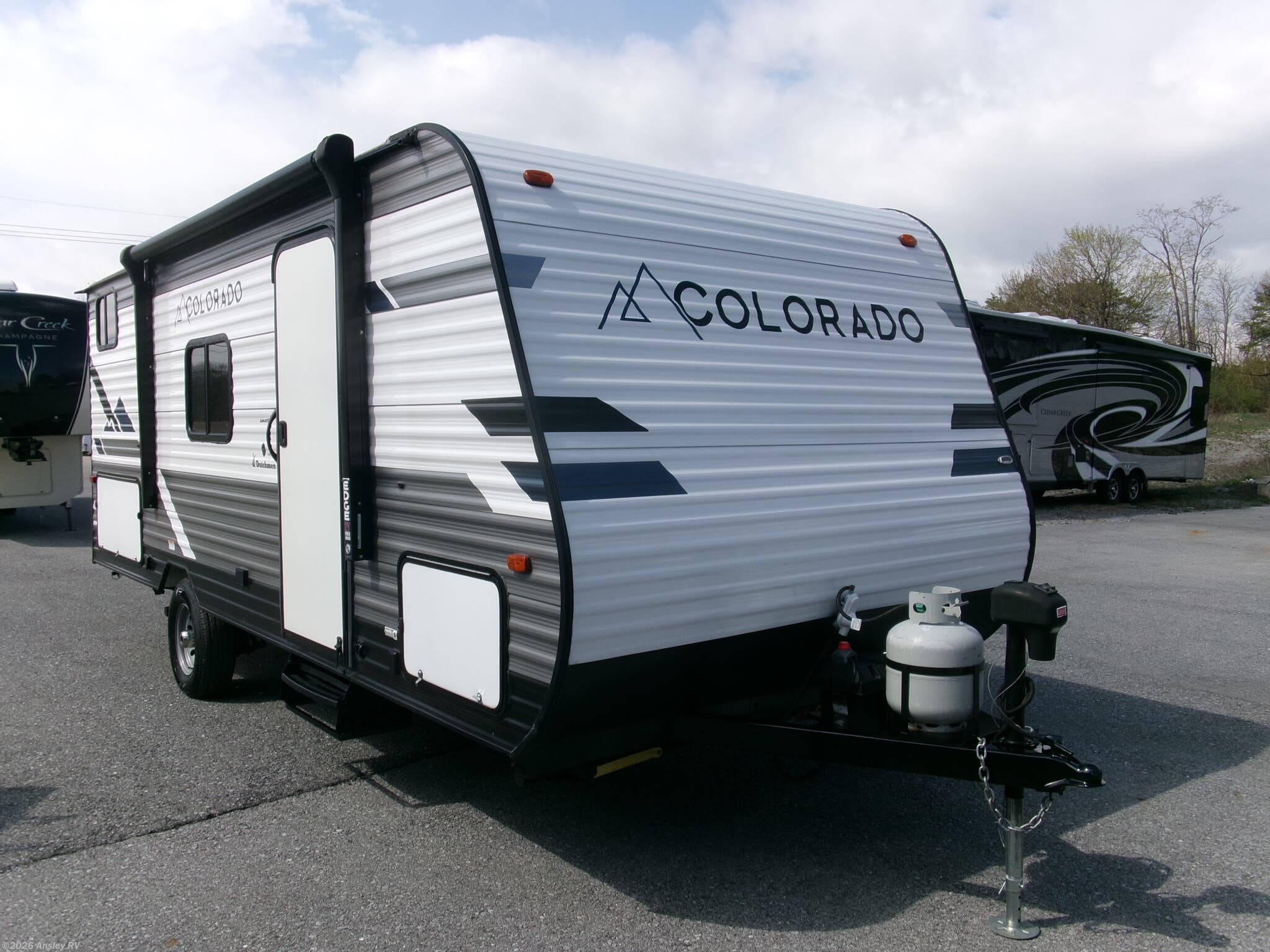 2021 Dutchmen Colorado 19BHC