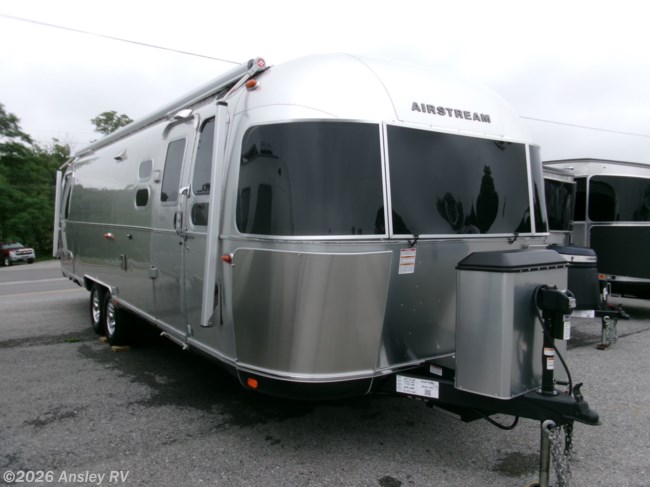 2024 Airstream Classic 30RBT