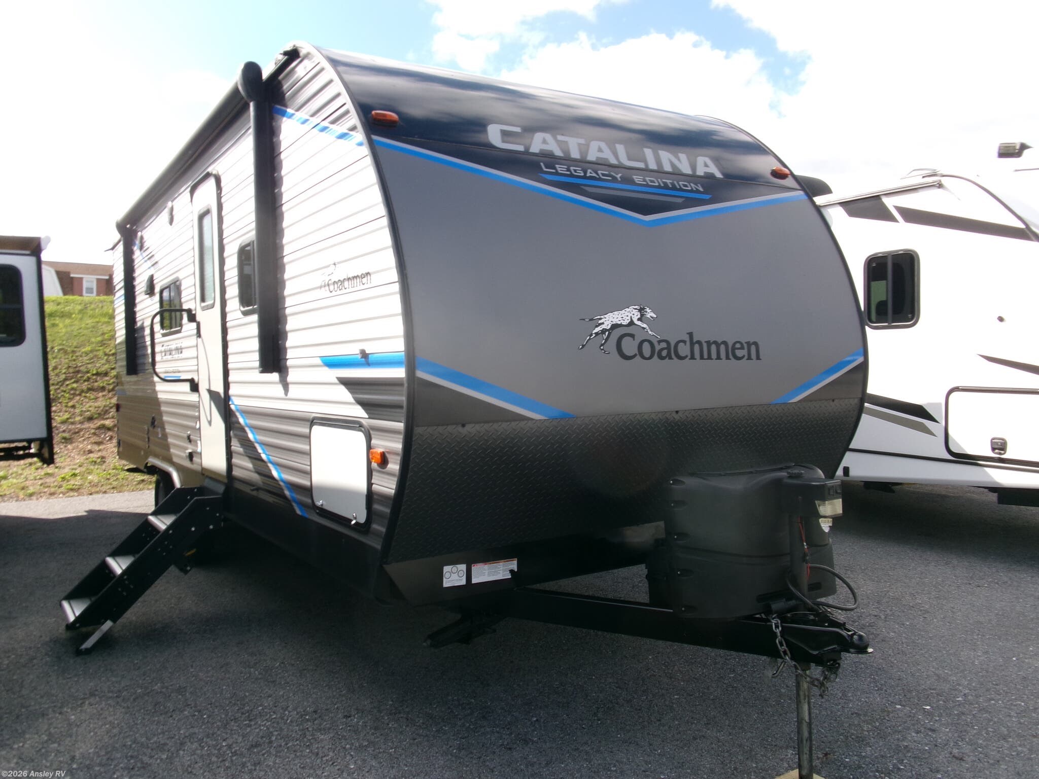 2022 Coachmen Catalina Legacy Edition 243RBS