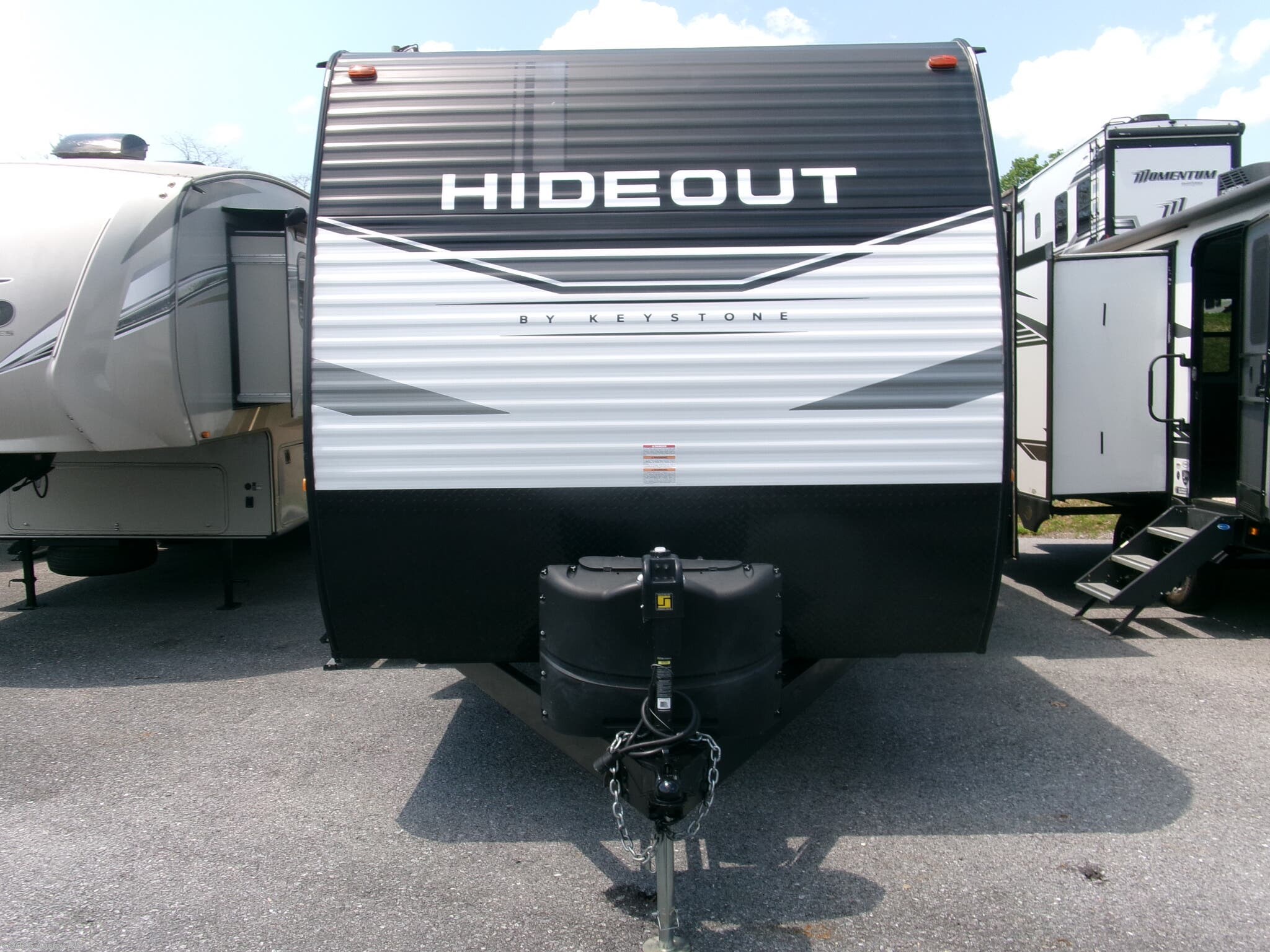 2022 Hideout 272BH by Keystone from Ansley RV in Duncansville, Pennsylvania