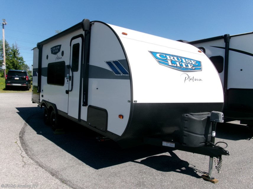 Used 2023 Forest River Salem Cruise Lite 19DBXLX PLATINUM available in Duncansville, Pennsylvania