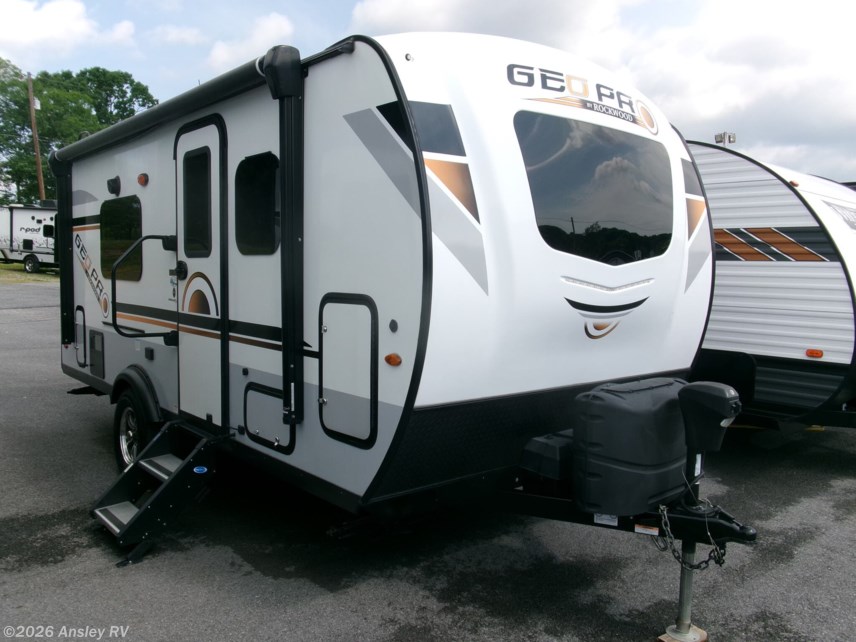 Used 2021 Forest River Rockwood Geo Pro 19FD available in Duncansville, Pennsylvania