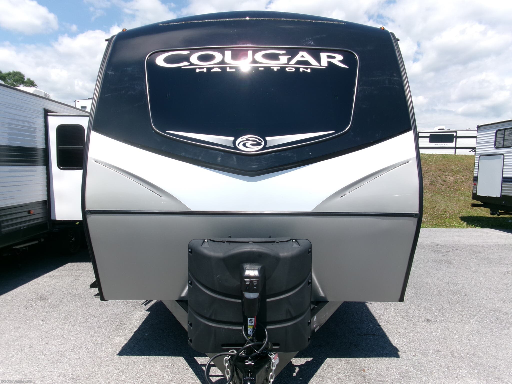 2021 Cougar Half-Ton 22MLS by Keystone from Ansley RV in Duncansville, Pennsylvania