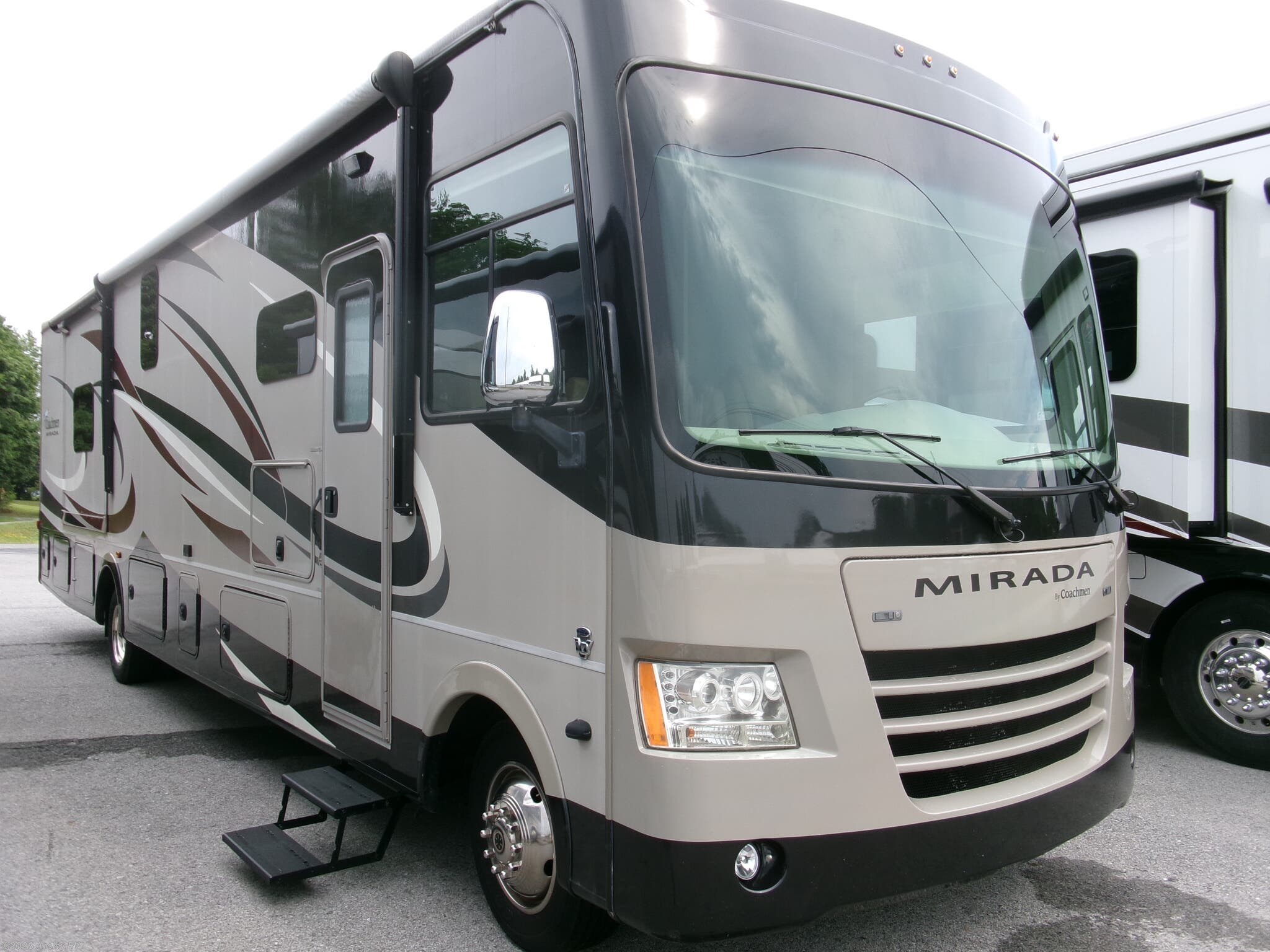 2016 Mirada 35LS by Coachmen from Ansley RV in Duncansville, Pennsylvania