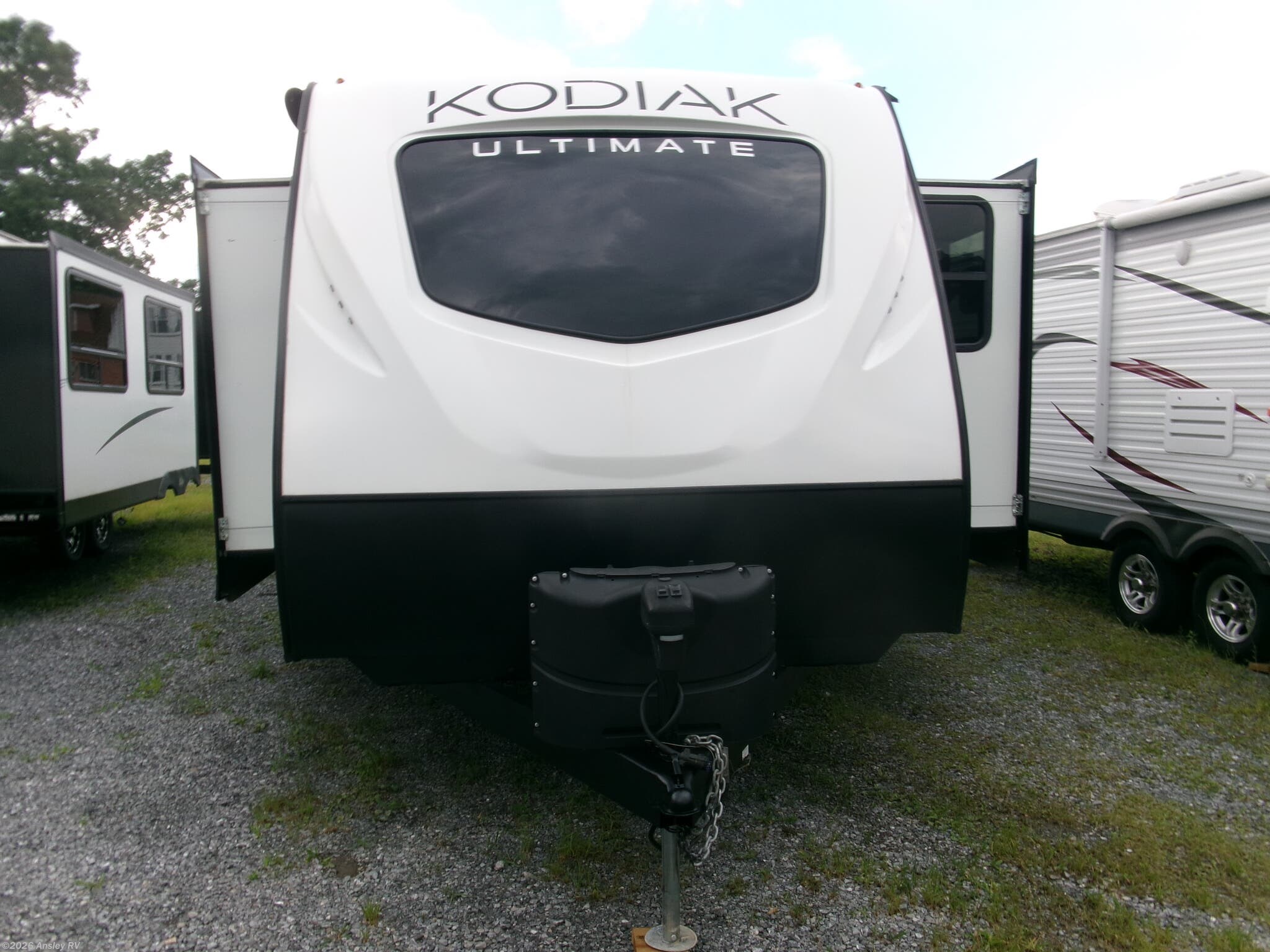 2022 Kodiak Ultimate 3371FLSL by Dutchmen from Ansley RV in Duncansville, Pennsylvania