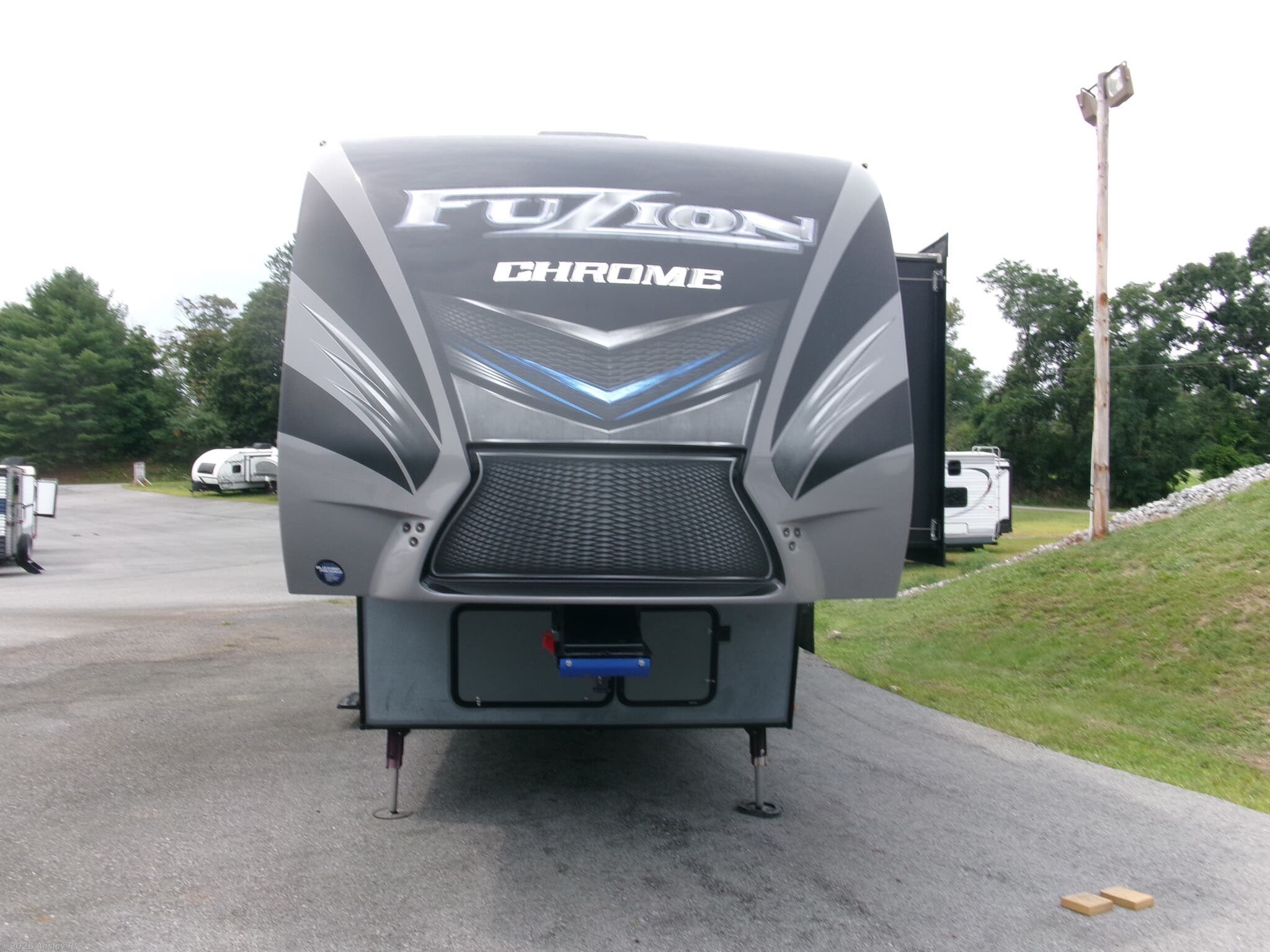 2016 Fuzion 345 CHROME by Keystone from Ansley RV in Duncansville, Pennsylvania