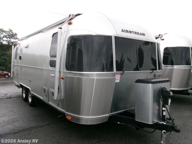 2024 Airstream International 25fb