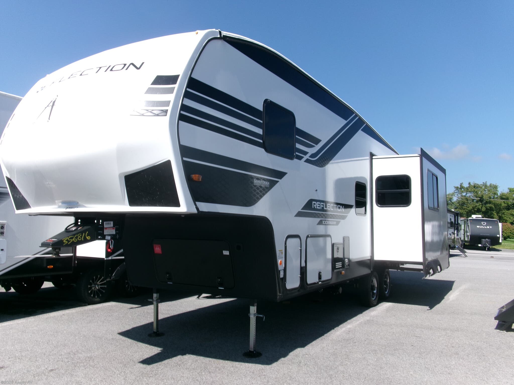 New 2027 Grand Design Reflection 100 Series 27BH available in Duncansville, Pennsylvania