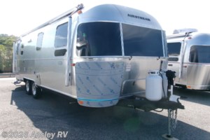 2027 Airstream Globetrotter 27FB