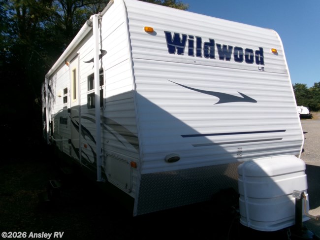 2009 Forest River Wildwood LE 30QBSS