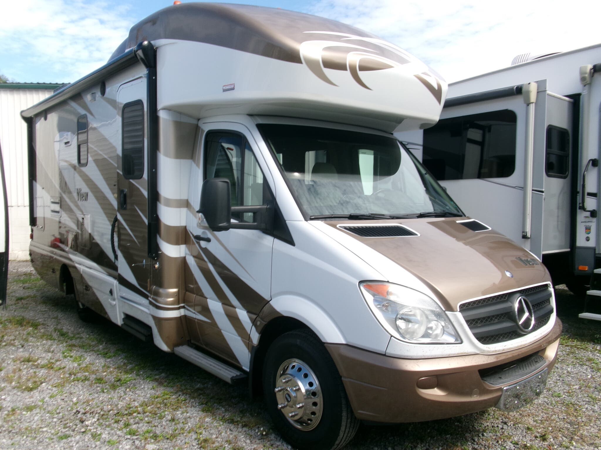 2013 Winnebago View 24M