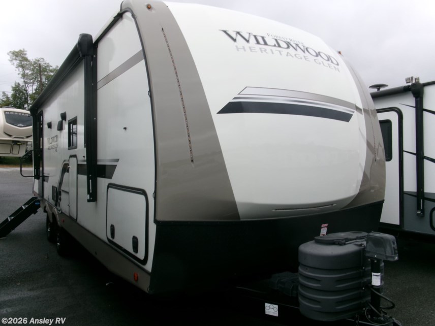 Used 2024 Forest River Wildwood Heritage Glen Hyper-Lyte 25RBHL available in Duncansville, Pennsylvania