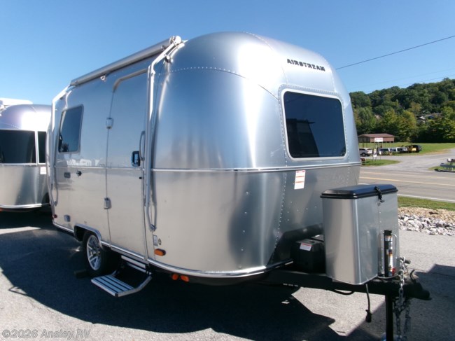 2027 Airstream World Traveler 17RB