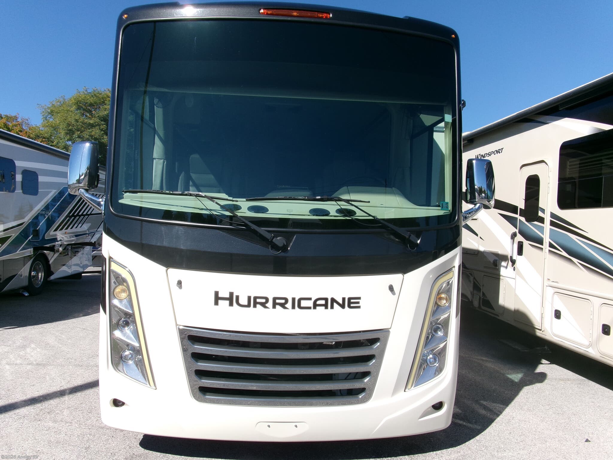2022 Hurricane 31C by Thor Motor Coach from Ansley RV in Duncansville, Pennsylvania