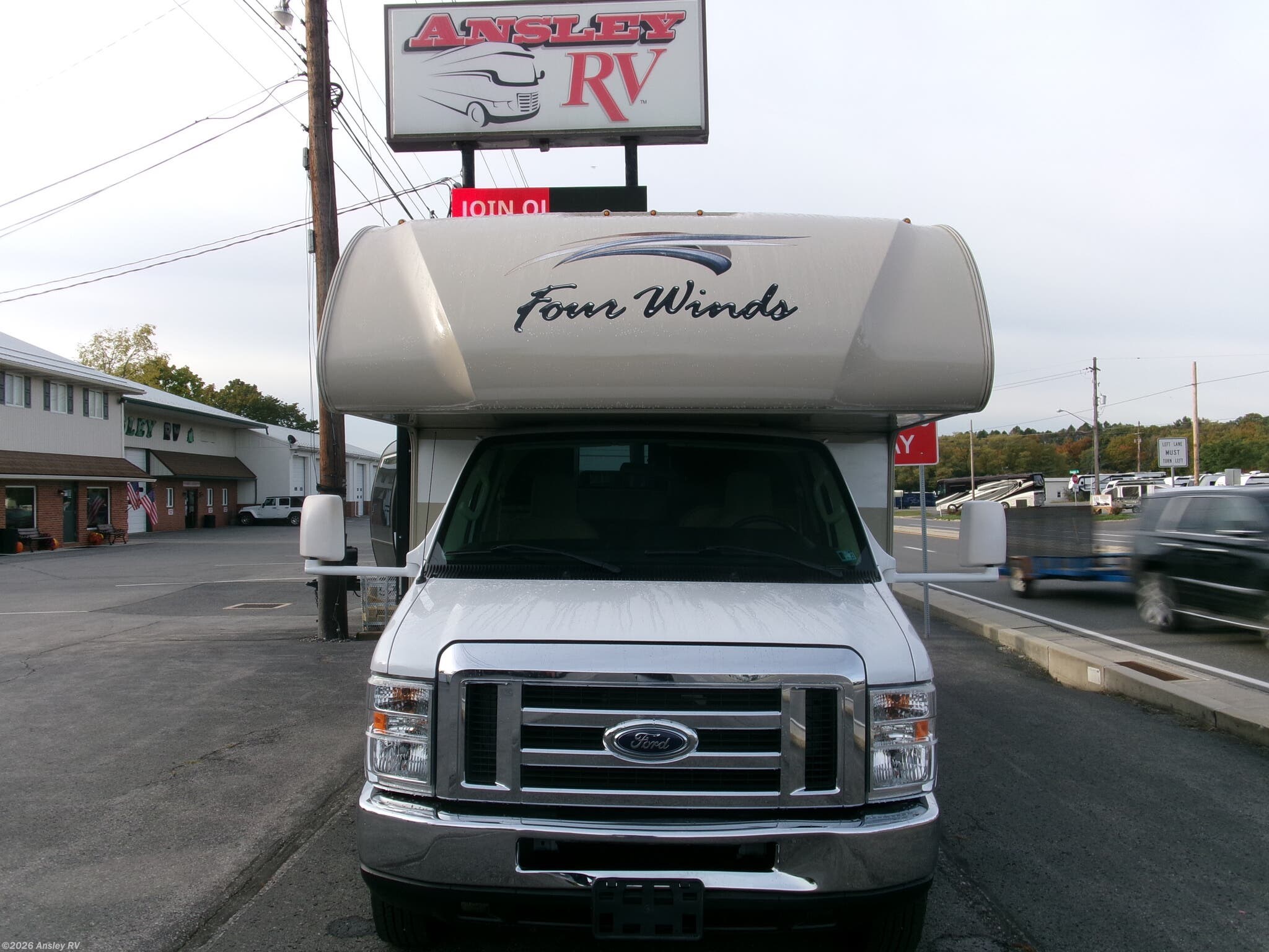 2017 Four Winds 23U by Thor Motor Coach from Ansley RV in Duncansville, Pennsylvania