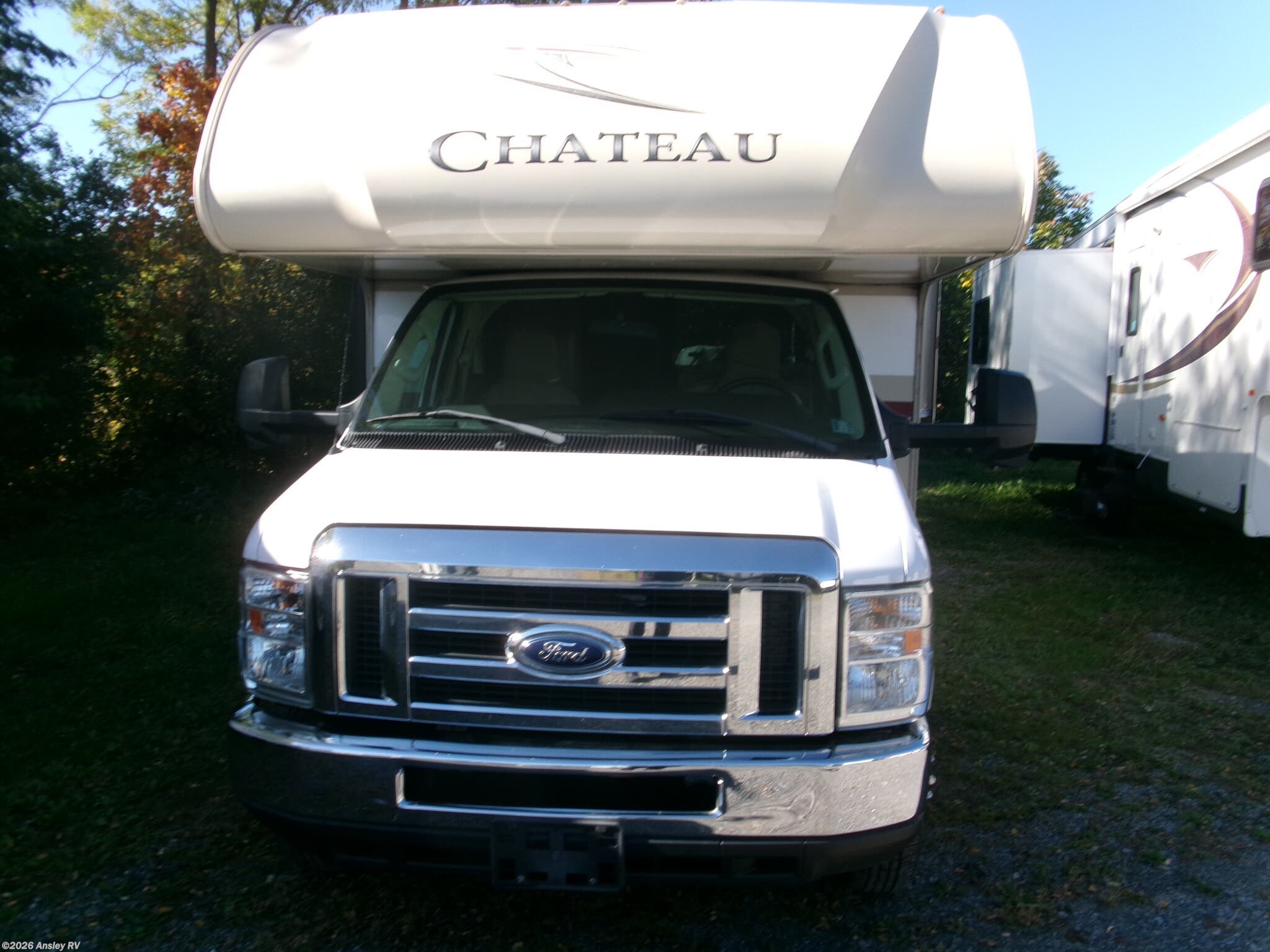 2017 Chateau 26B by Thor Motor Coach from Ansley RV in Duncansville, Pennsylvania